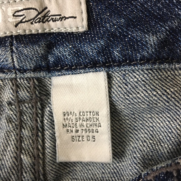 Chicos Jeans Womens Small 0.5/6 Blue Platinum Denim Slim Leg Rhinestone - Picture 7 of 8